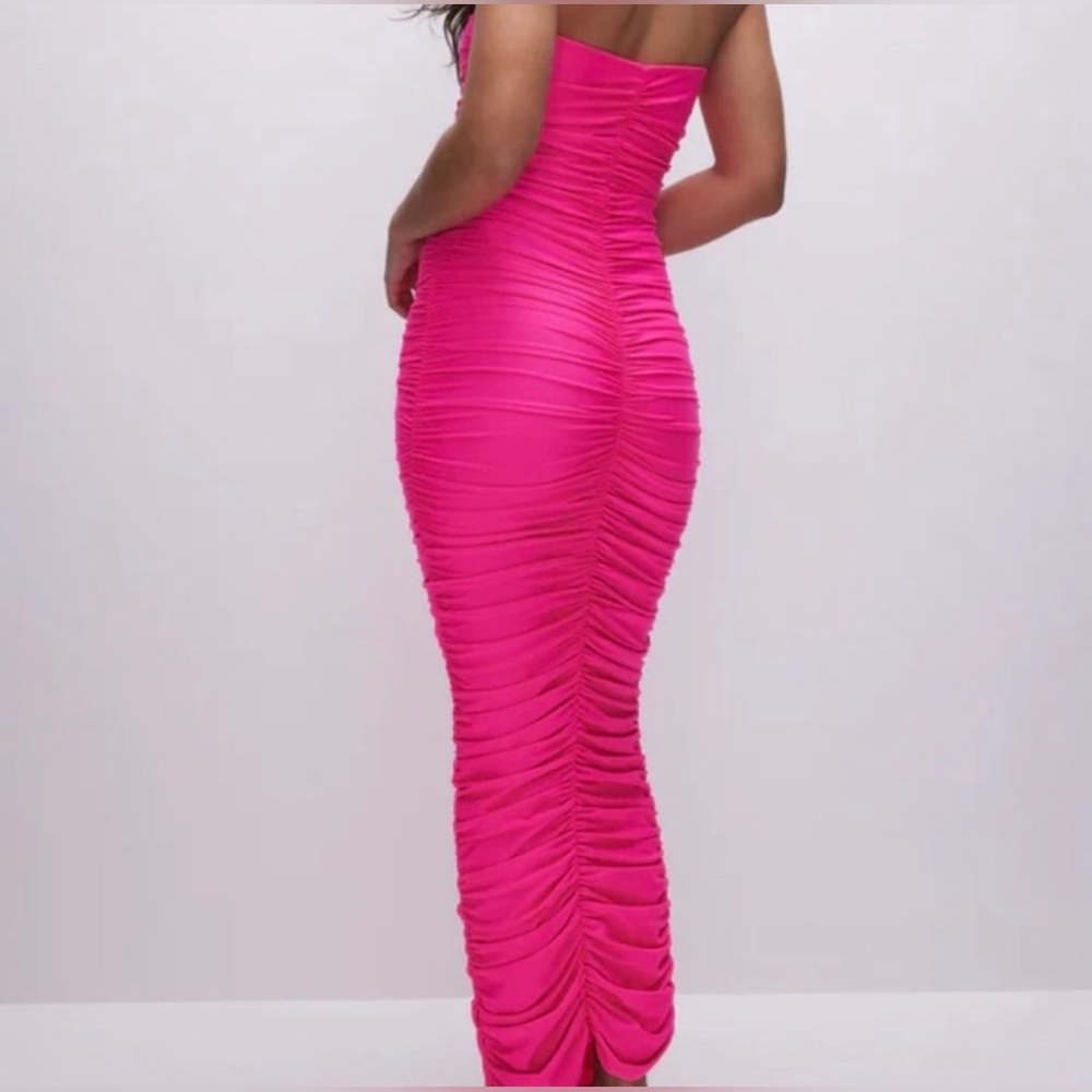 Good American strapless ruched dress